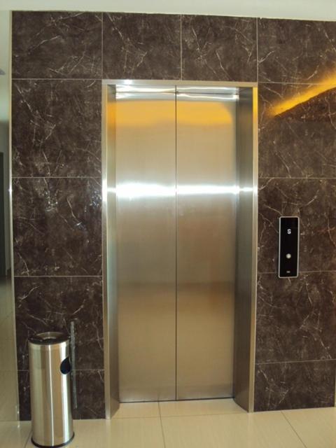 Gm City Hotel Klang Kültér fotó