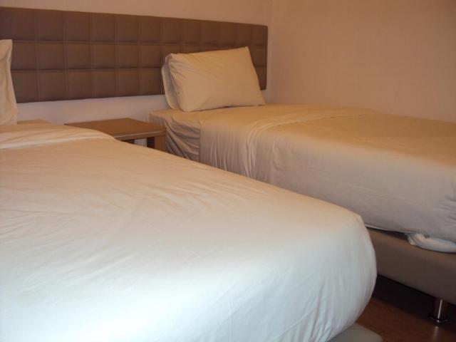 Gm City Hotel Klang Szoba fotó